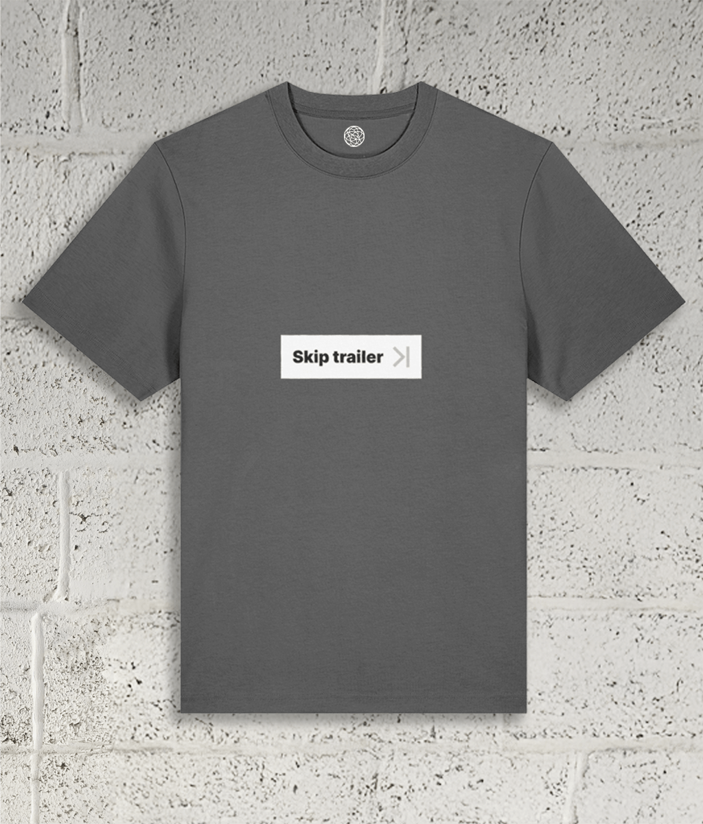 SKIP TRAILER Tee